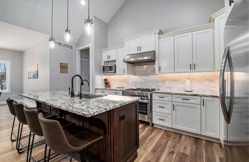 Boyne Falls House | Luxury Boyne Mountain Ski-In/Out with Hot Tub