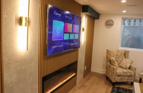 Richmond Hill Apartment | Luxury Brand-New Spacious Apartment in Richmond Hill
