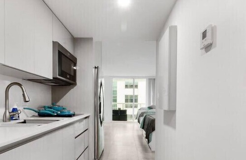 Brickell Apartment | Luxury Brickell Studio