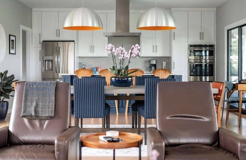 Burton House | Luxury Burton Escape | Pickleball + Pool + Hot Tub
