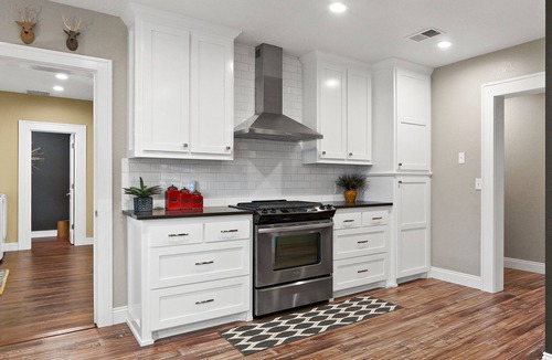 Nashville House | Luxury by Crater Of Diamonds