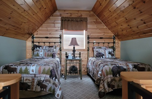 Aroostook Cabin | Luxury Cabin #1