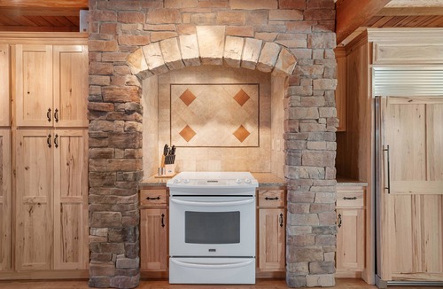 Markleton Cabin | Luxury Cabin 22min to 7 Springs w/Hot Tub, Sauna, Game Room & Views on 32 Acres