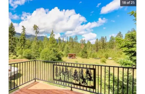 Cle Elum House | Luxury Cabin in Recreation Paradise! Close to everything: Nature, Food, Suncadia