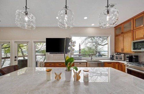 Lake Worth House | Luxury Cabin on the Lake!