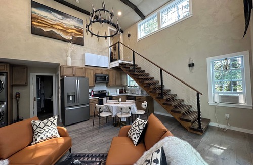 Bass Harbor House | Luxury cabin vc home