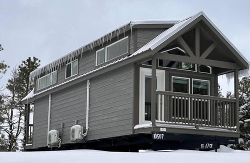 Williams Cabin | Luxury Cabin with Forest View 6B