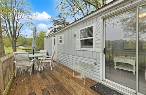 Stanton Cabin | Luxury Cabin with Pasture Views & Private Hot Tub