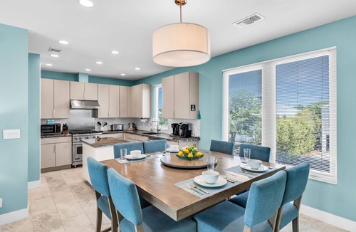 Marathon House | Luxury Canal Home | 70’ Dock, Heated Pool, Viking Kitchen & Ocean Access