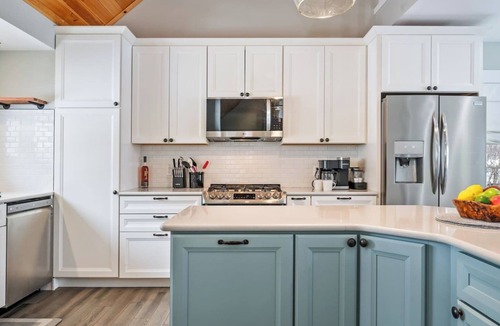 Naples House | Luxury Canandaigua Lakefront- Hot Tub | Dock/Kayak