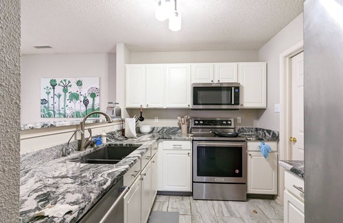 Carmel House | Luxury Carmel Home in Downtown Area