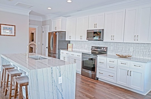 North Carolina Coast House | Luxury Carolina Beach Home- NEW HOUSE- sleeps 6