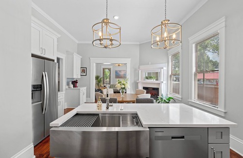 Cuyler - Brownsville Villa | Luxury Casa A