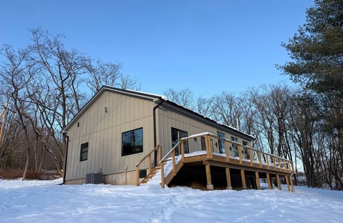 Livingston Manor House | Luxury Catskills Sauna Retreat -Haven On The Manor
