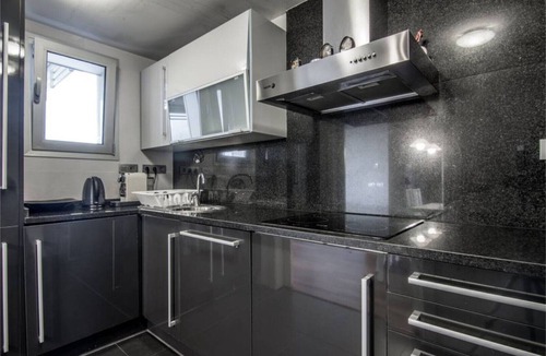 Sant Adria de Besos Apartment | LUXURY CCIB BEACH APARTMENT