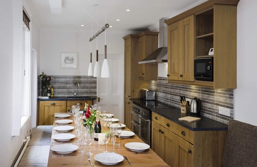 Bath House | Luxury Central Bath House