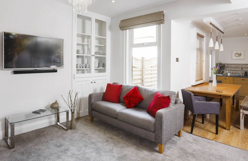 Bath House | Luxury Central Bath House