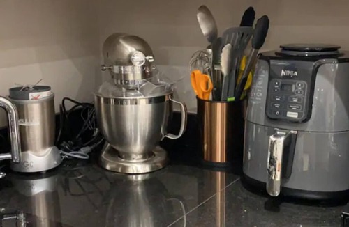 Hale House | Luxury Central Hale living