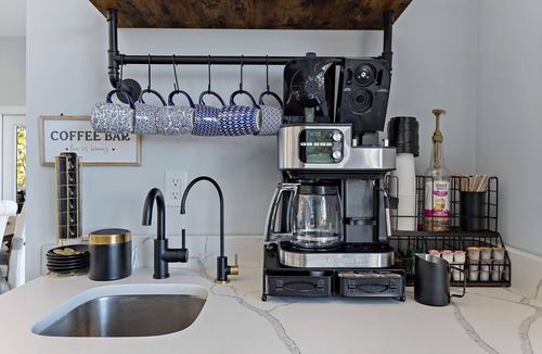 Murphy Ski Chalet | Luxury Chalet 4BR/5BA, movie rm, game rm, hot tub, amazing views in Murphy