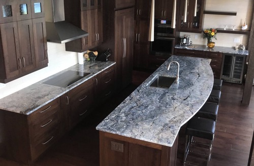 Bonfield Ski Chalet | Luxury Chalet in Provincial Park on crystal clear Lake Talon