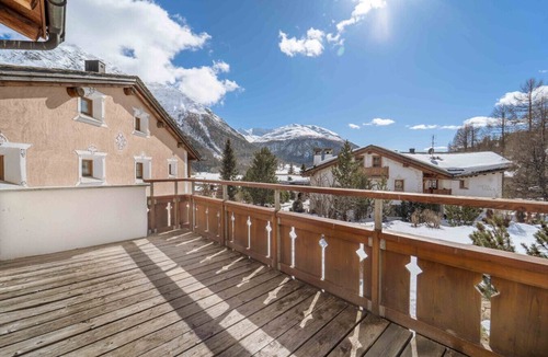 Madulain Apartment | Luxury chalet St. Moritz with panoramic mountain view