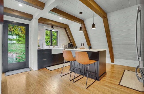 Birdsboro Ski Chalet | Luxury Chalet with Mountain Views & Hot Tub