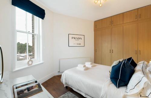 Redcliffe Apartment | Luxury Chelsea Apartment