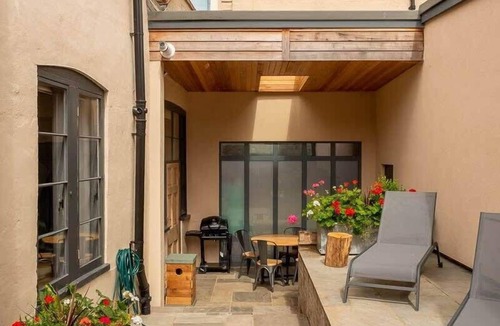 Norwich Apartment | Luxury City Centre Accommodation Sleeping 2