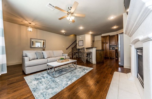 Legacy Park House | Luxury City Townhouse at Shops @ Legacy