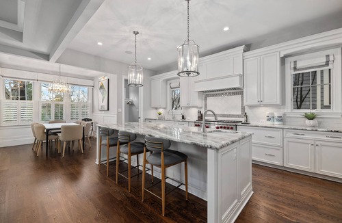 Arlington House | Luxury Clarendon House - w/8 Bedrooms, 6 Bathrooms