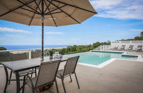 Holualoa Villa | Luxury Coffee Estate - Infinity Pool - Endless Views