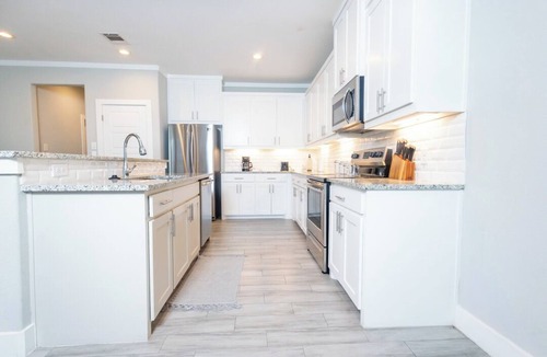 West Dallas House | ✨ Luxury Comfort Stay Near Downtown Dallas