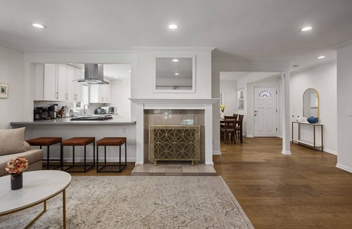 Warner Center House | Luxury, Completely Remodeled Home W/Pool - 4BR/3bath
