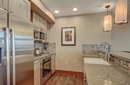 Peak 8 Condo | Luxury Condo at Base of Peak 8 - Walk to Gondola