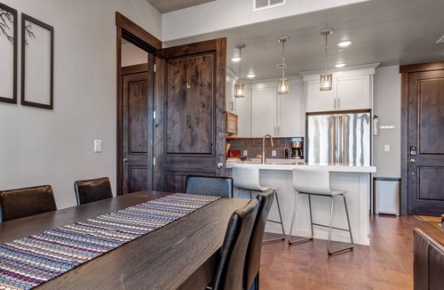 Park City Condo | Luxury Condo in Central Location, Free Shuttle, Chef