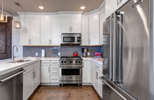 Park City Condo | Luxury Condo in Central Location, Free Shuttle, Chef