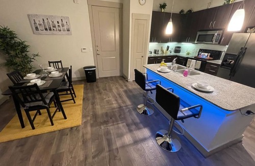 Houston Condo | luxury condo near the galleria