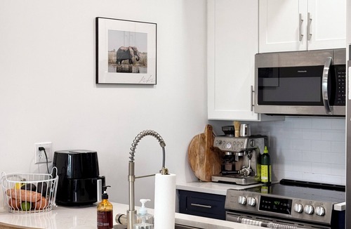 Bushwick Apartment | Luxury Condo Over Looking Manhattan