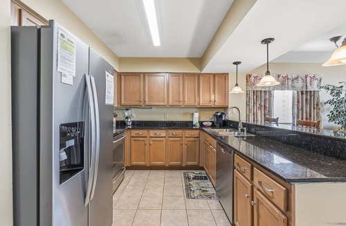 Crescent Beach Condo | Luxury condo, across the street from the beach + Free Attraction Tickets!