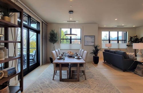 Historic Downtown District Cabin | Luxury condo with 2 bedrooms/2 bathrooms, sleeper sofa, full kitchen.