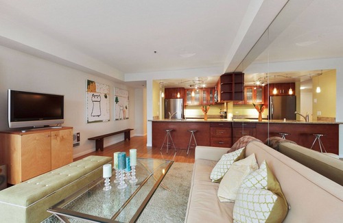Civic Center Condo | Luxury Condo with Concierge/Security/Pool/Gym On-Site