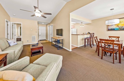 Fairfield Harbour Condo | Luxury Condo with Golf Course Views, Pools & Resort Access!