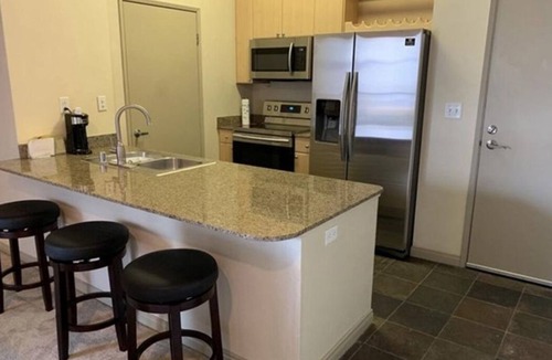 Waterfront Condo | Luxury condominium in Downtown Long Beach/Ocean View