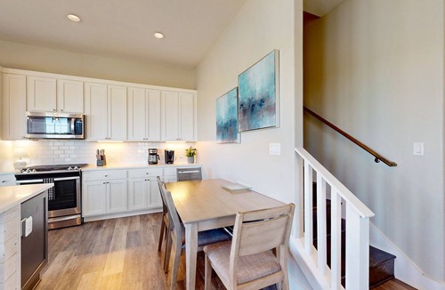 Rockport Condo | Luxury corner condo with central AC and pool & firepit access