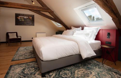 Dinan Apartment | Luxury cosy family nest in the medieval town