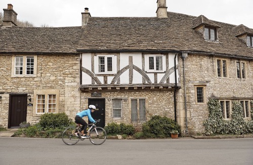Castle Combe House | Luxury Cotswolds home, Castle Combe (optional Hot Tub)
