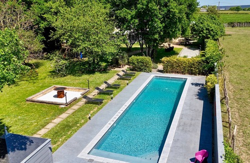 Voivres-les-le-Mans Cottage | Luxury cottage with pool, jacuzzi, hammam, pets allowed, near Le Mans