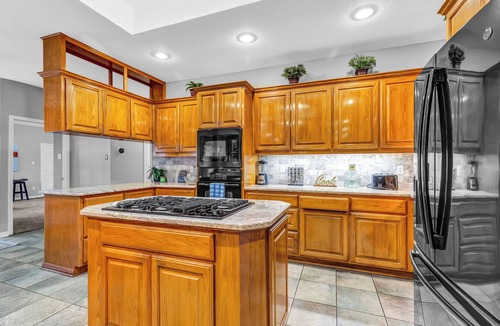 Austin House | ♥Luxury Country Estate,♥Heated Pool,♥Hot Tub,♥close to Downtown,♥Sleeps 20