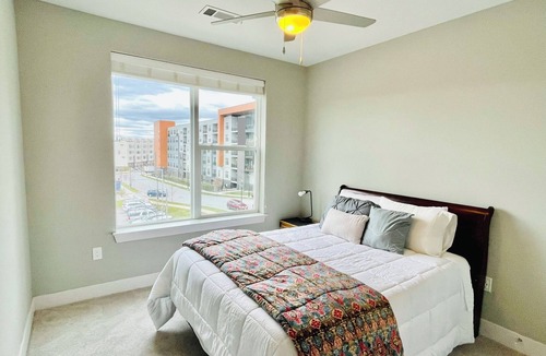 King of Prussia Apartment | Luxury, Cozy, Family Friendly Apartment in Heart of King of Prussia