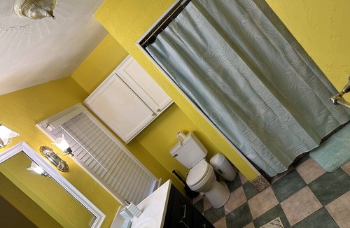 Scranton House | Luxury Cozy Victorian house